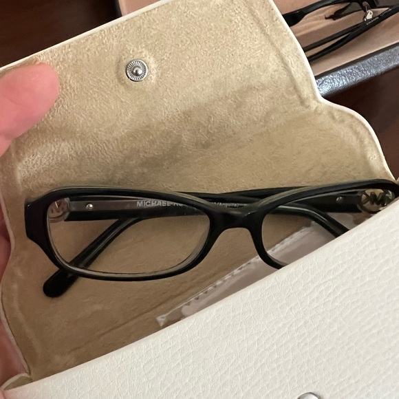 Bundle: 6 pairs of reading glasses - Picture 2 of 2